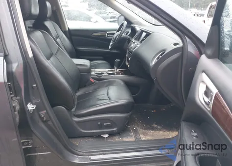 2013 Nissan Pathfinder Platinum z USA, uszkodzony, nr VIN 5N1AR2MN6DC628835